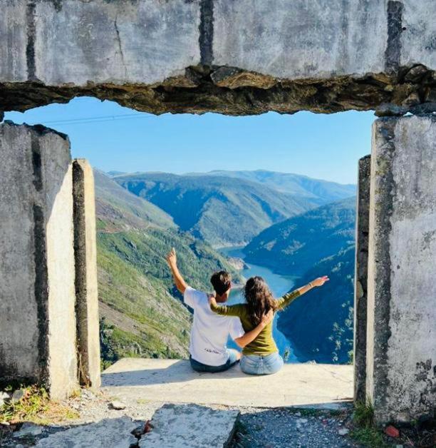 Ahio San Martin, Apartamentos Rurales Casa De La Villa San Martin de Oscos المظهر الخارجي الصورة