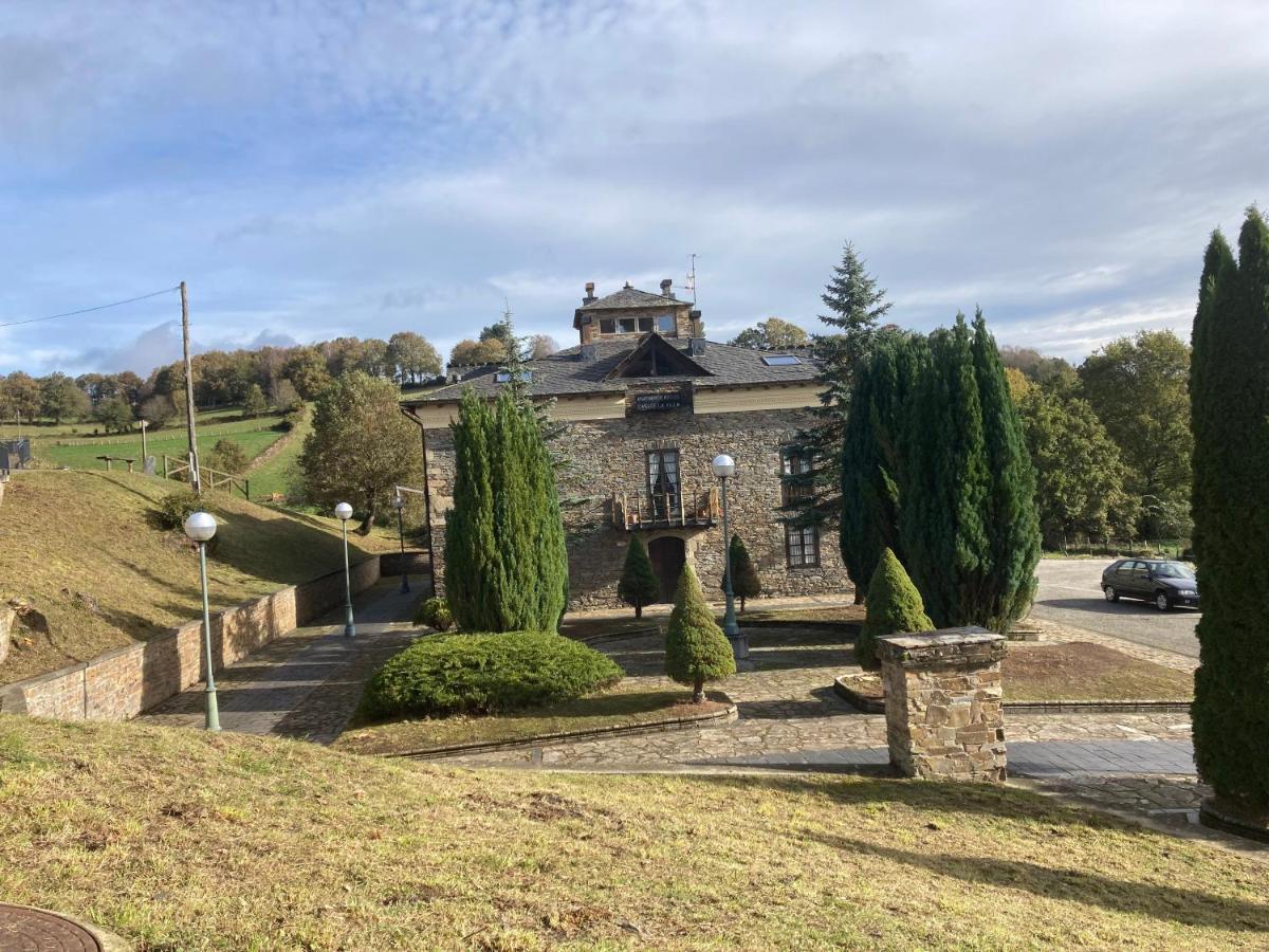 Ahio San Martin, Apartamentos Rurales Casa De La Villa San Martin de Oscos المظهر الخارجي الصورة