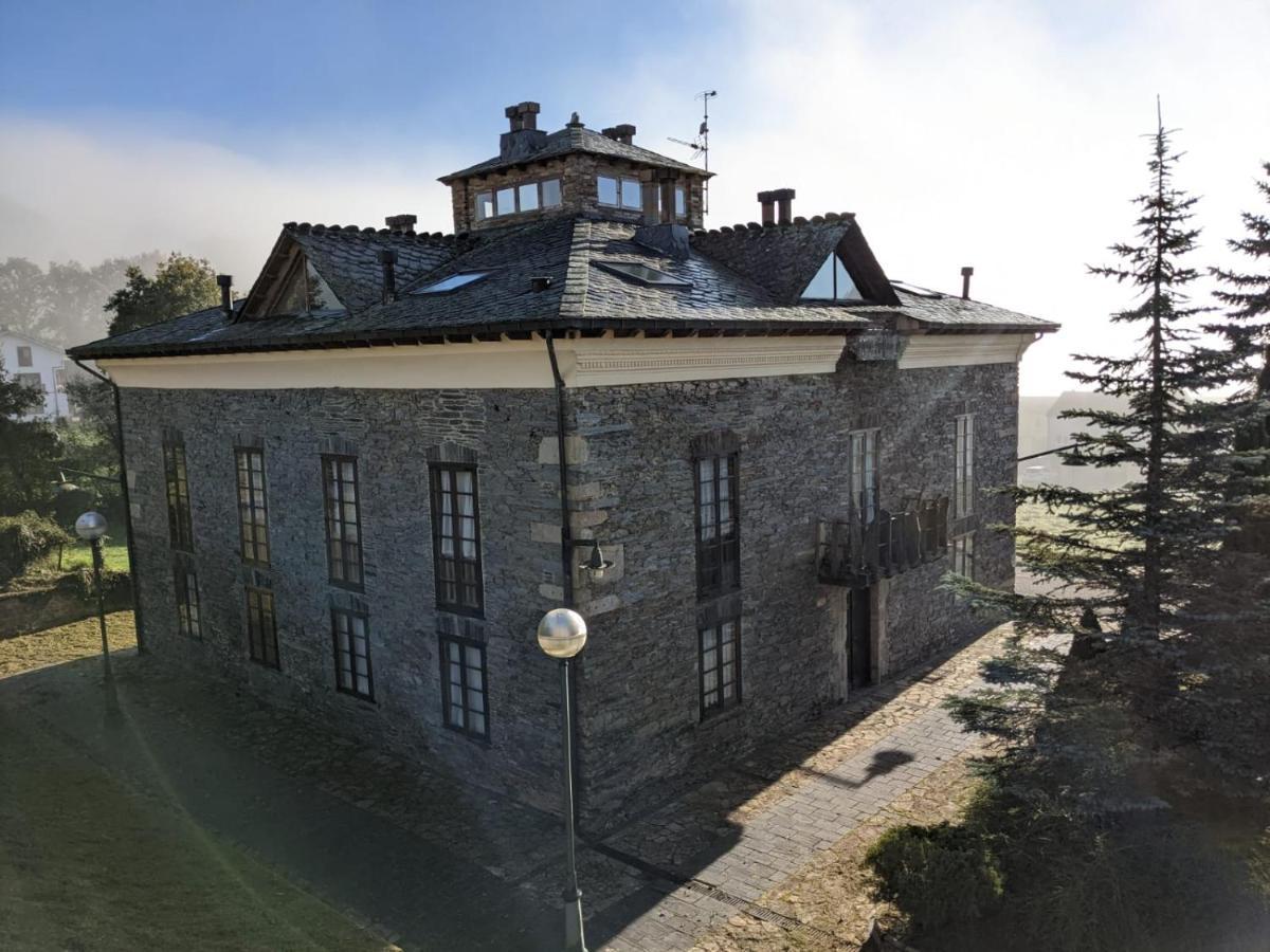 Ahio San Martin, Apartamentos Rurales Casa De La Villa San Martin de Oscos المظهر الخارجي الصورة