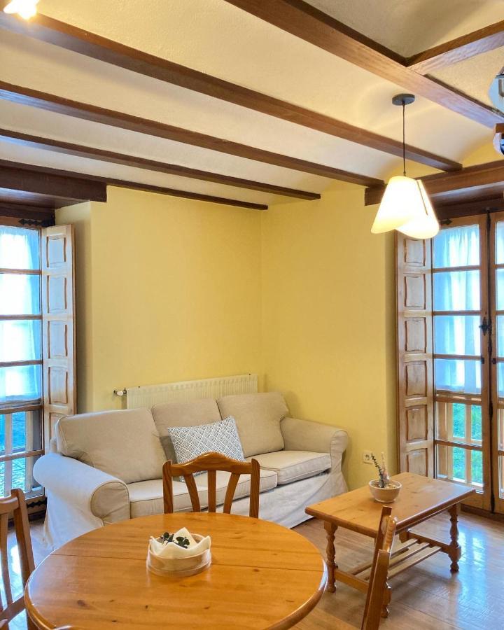 Ahio San Martin, Apartamentos Rurales Casa De La Villa San Martin de Oscos المظهر الخارجي الصورة